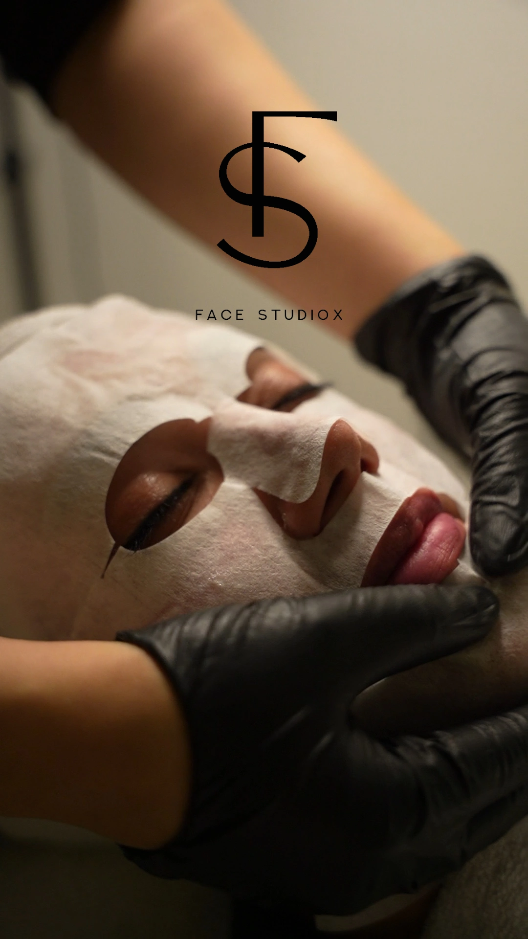 کربوکسی تراپی برای بازسازی و جوانسازی پوست – فیس استودیوکس الهیه